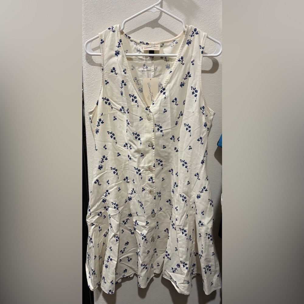 Universal Thread White and Blue Floral Dress
